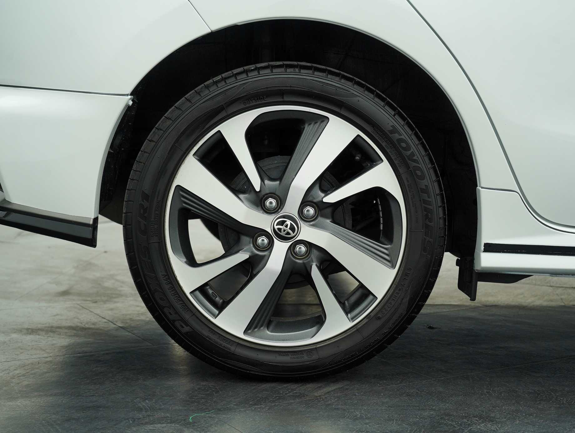 terpakai 2021 Toyota Yaris E 1.5