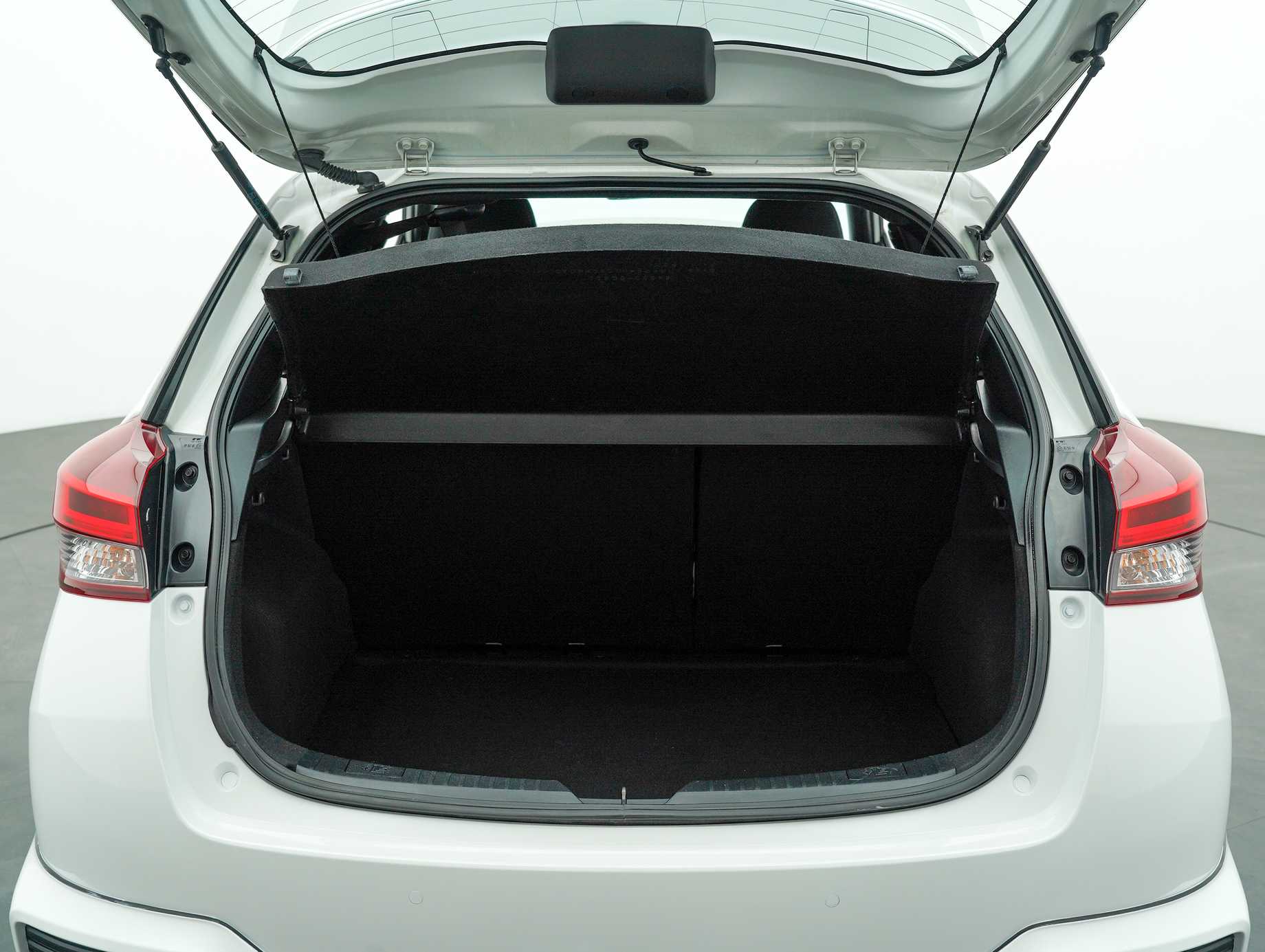 terpakai 2021 Toyota Yaris E 1.5