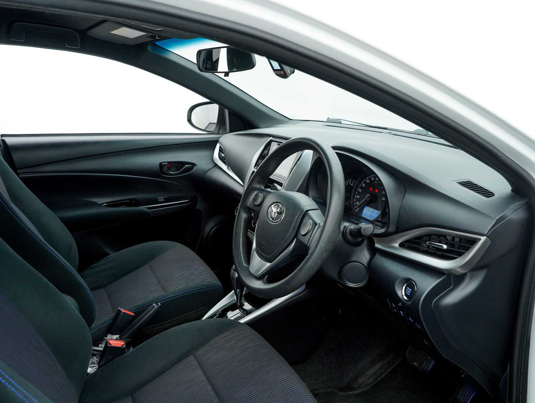 terpakai 2020 Toyota Yaris E 1.5